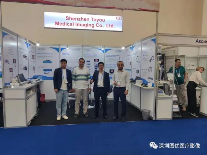 Full HD Endoscopio Cámara médica 100W Fuente de luz para ENT Urología Ginecología Oftalmología 12